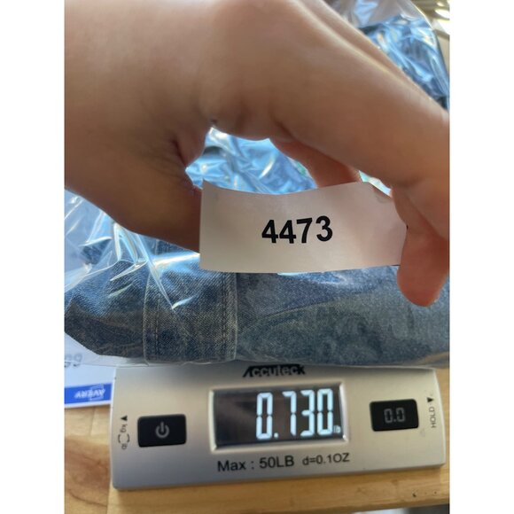 Harriton  Denim Embroidered Button Down Shirt Sz M Seamstress Needle Thread Sew - Picture 7 of 7